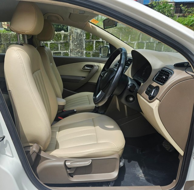 Second-hand 2015 Skoda Rapid 1.5 TDI AT Ambition for sale in Pune-10