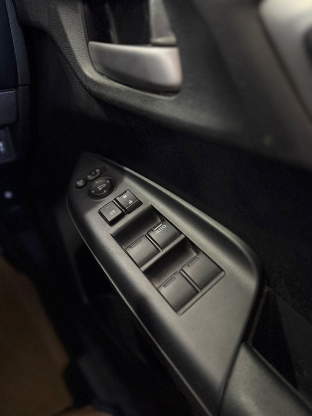 Second-hand 2021 Honda Jazz V CVT for sale in Hyderabad-6