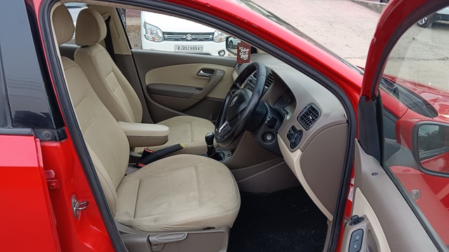 Second-hand 2015 Skoda Rapid 1.5 TDI Ambition for sale in Jaipur-10