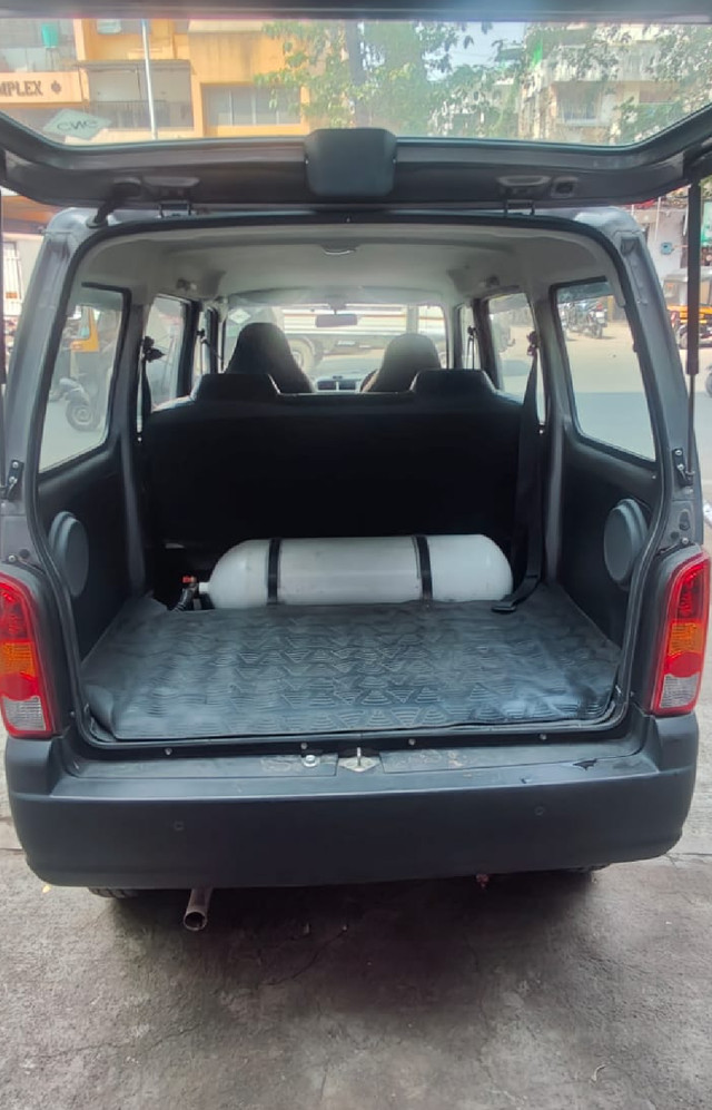 Second-hand 2023 Maruti Suzuki Eeco 5 Seater AC CNG for sale in Pune-6