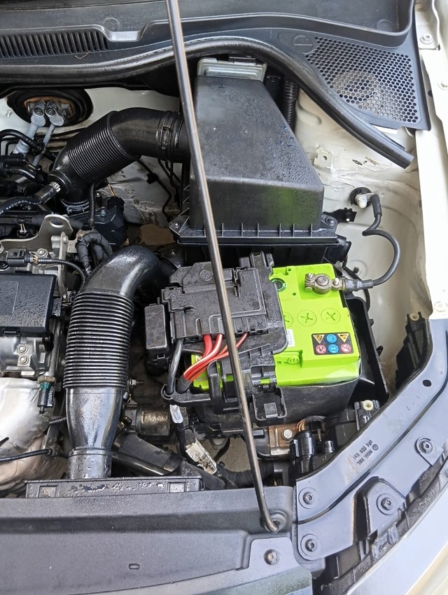 Volkswagen Polo 1.2 MPI Comfortline Second-hand 2017 Volkswagen Polo 1.2 MPI Comfortline for sale in Noida-7