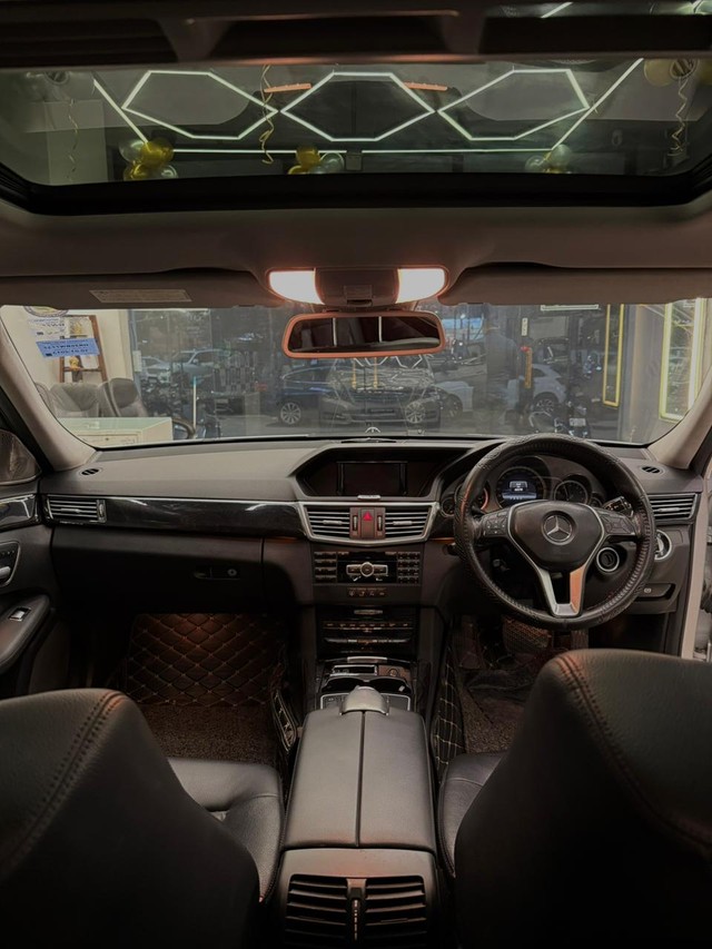 Second-hand 2012 Mercedes-Benz E-Class E 200 CGI for sale in New Delhi-4