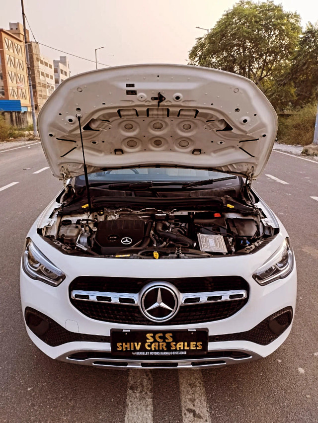 Second-hand 2023 Mercedes-Benz GLA 200 BSVI for sale in New Delhi-5