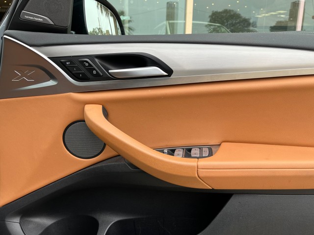 Second-hand 2023 BMW X3 xDrive20d M Sport for sale in Bangalore-12