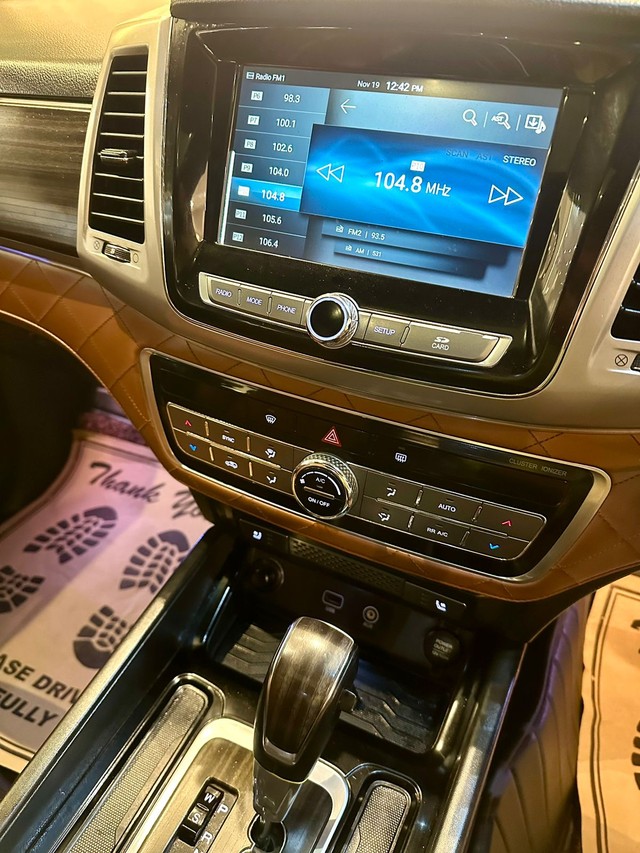 Second-hand 2019 Mahindra Alturas G4 4X4 AT BSIV for sale in New Delhi-9