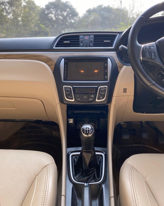 Second-hand 2019 Maruti Suzuki Ciaz Alpha Automatic BSIV for sale in New Delhi-8