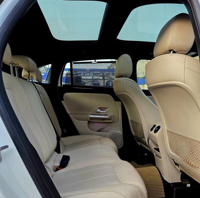 Second-hand 2024 Mercedes-Benz GLA 200 for sale in New Delhi-11