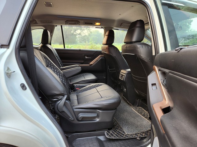 Second-hand 2024 Maruti Invicto Zeta Plus 7Str for sale in New Delhi-26