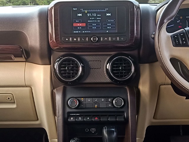 Second-hand 2022 Mahindra Thar LX 4WD Hard Top AT BSVI for sale in New Delhi-6