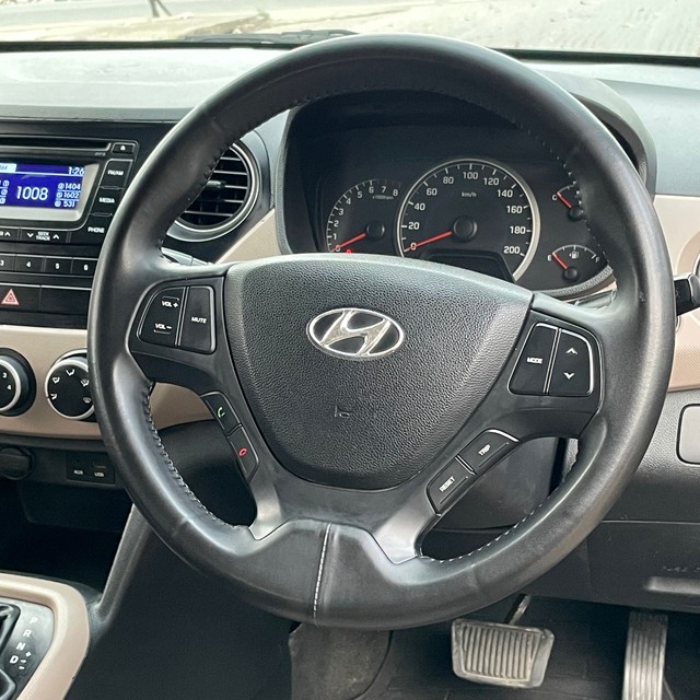 Second-hand 2014 Hyundai Grand i10 AT Asta for sale in New Delhi-4