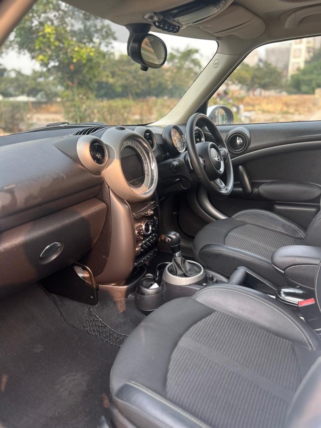 Second-hand 2012 Mini Cooper S for sale in New Delhi-10