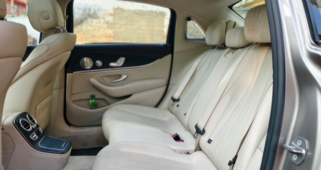 Second-hand 2021 Mercedes-Benz E-Class Exclusive E 220d for sale in Kolkata-12