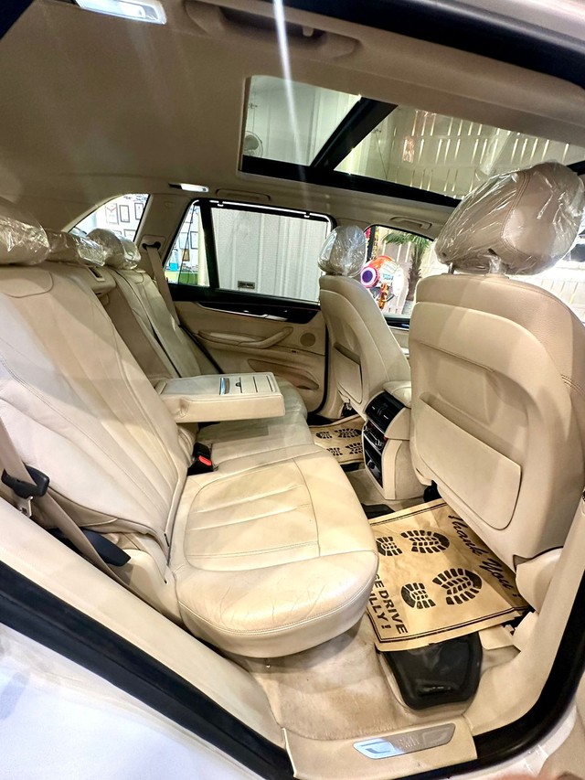 Second-hand 2016 BMW X5 xDrive 30d Expedition for sale in New Delhi-4