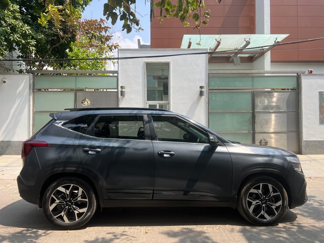 Second-hand 2023 Kia Seltos X-Line Diesel AT for sale in Chennai-1