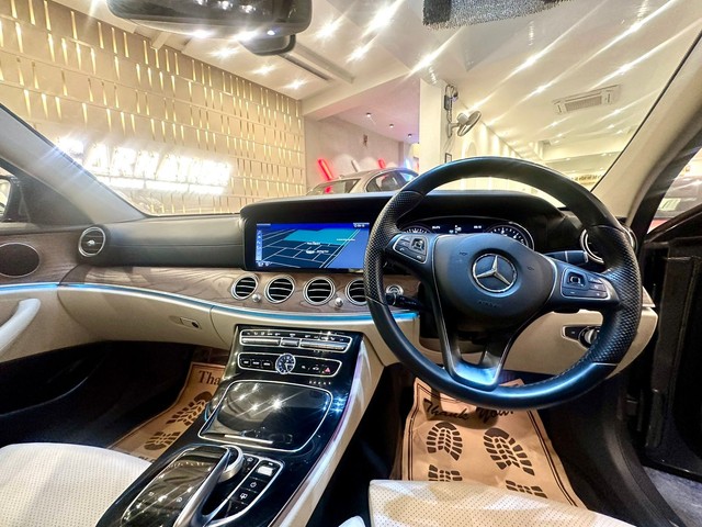 Second-hand 2018 Mercedes-Benz E-Class Exclusive E 220 d BSIV for sale in New Delhi-4