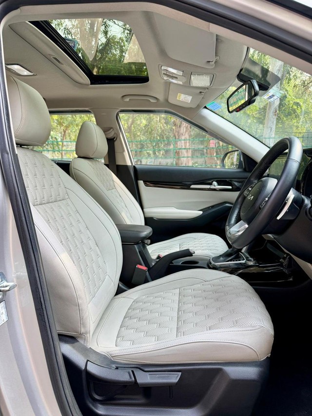 Second-hand 2023 Kia Seltos HTX IVT for sale in New Delhi-9