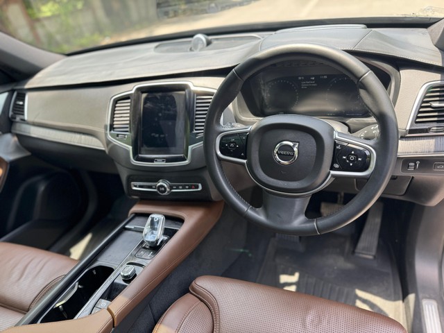 Second-hand 2022 Volvo XC90 B6 Inscription 7STR for sale in New Delhi-9