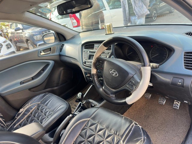 Second-hand 2015 Hyundai i20 Active 1.4 for sale in Lucknow-4