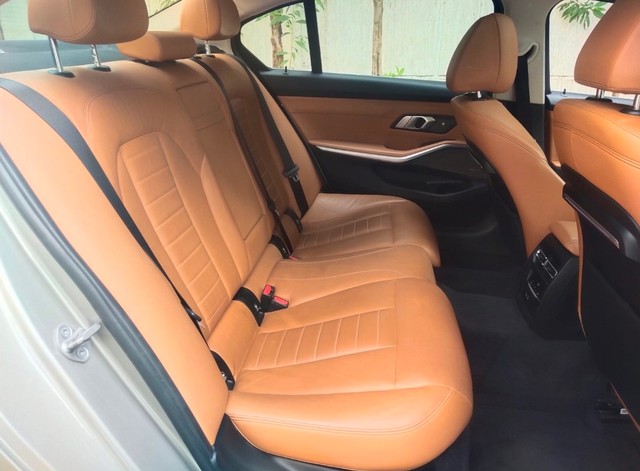 Second-hand 2021 BMW 3 Series 330i Sport for sale in Hyderabad-8