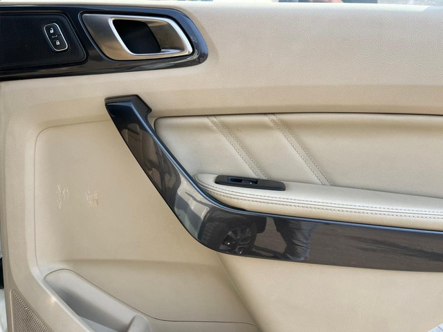 Second-hand 2020 Ford Endeavour Titanium Plus 4X4 for sale in Bangalore-7