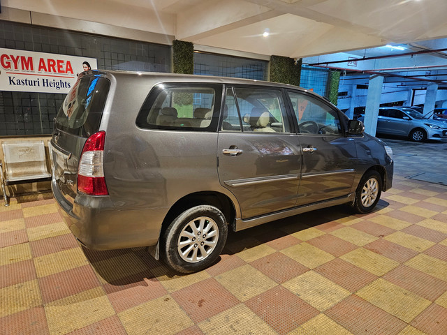 Second-hand 2013 Toyota Innova 2.5 G (Diesel) 7 Seater BS IV for sale in Mira Road-1