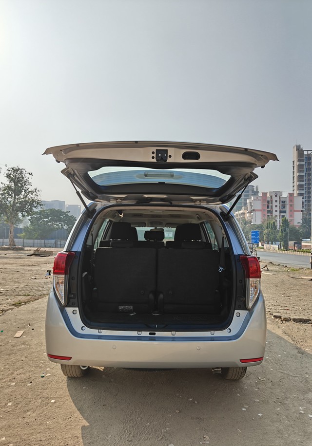 Second-hand 2016 Toyota Innova 2.5 G (Diesel) 7 Seater BS IV for sale in Mumbai-13