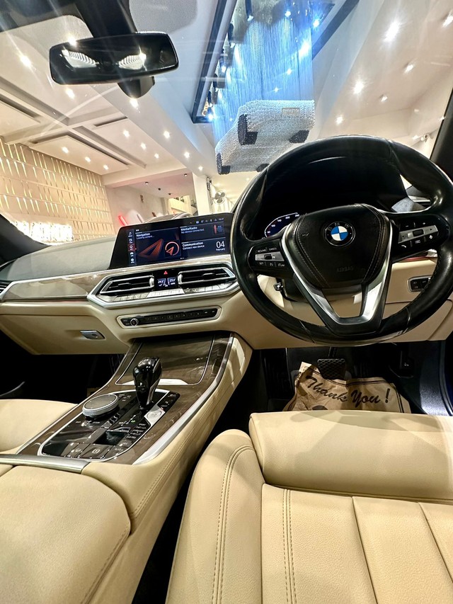 Second-hand 2021 BMW X5 xDrive 40i SportX Plus for sale in New Delhi-15