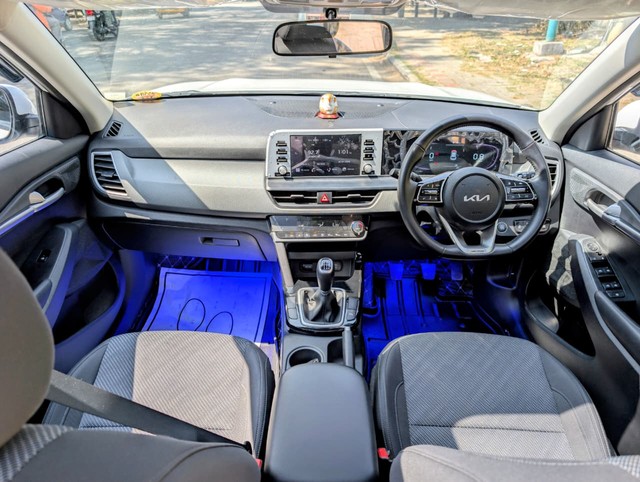 Second-hand 2024 Kia Seltos HTK Plus Diesel for sale in Bangalore-7