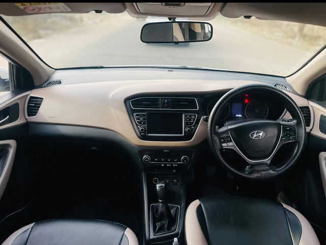 Second-hand 2018 Hyundai i20 1.2 Asta for sale in Jaipur-4