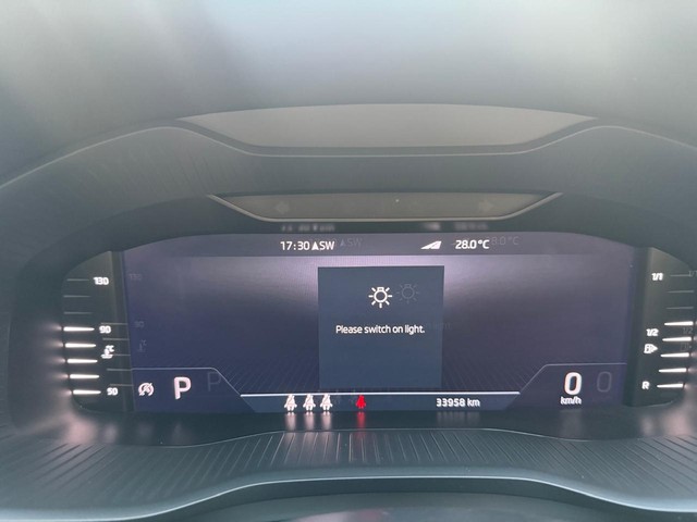 Second-hand 2022 Skoda Kodiaq L & K BSVI for sale in New Delhi-16