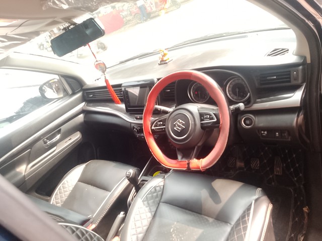 Second-hand 2023 Maruti Suzuki XL6 Zeta CNG for sale in Samastipur-7