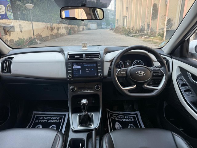 Second-hand 2023 Hyundai Creta S for sale in New Delhi-9