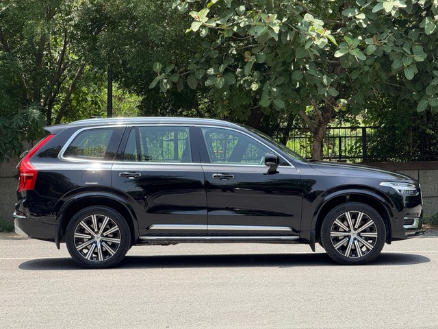 Second-hand 2022 Volvo XC90 B6 Inscription 7STR for sale in New Delhi-1