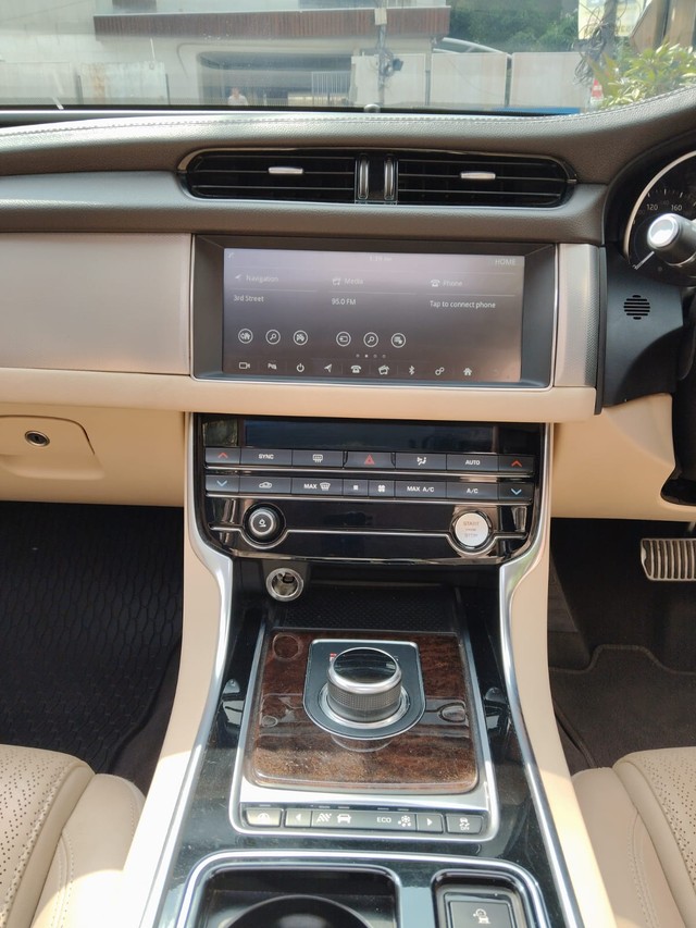 Second-hand 2020 Jaguar XF 2.0 Diesel Pure for sale in Chennai-8