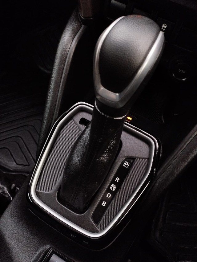 Second-hand 2024 Maruti Grand Vitara Alpha Plus Hybrid CVT for sale in New Delhi-16