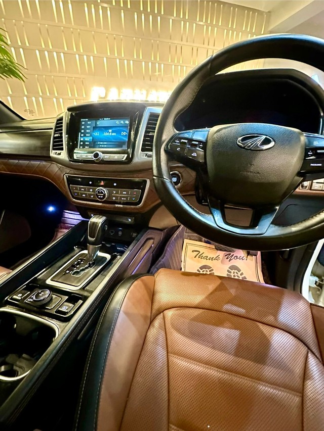 Second-hand 2019 Mahindra Alturas G4 4X4 AT BSIV for sale in New Delhi-18