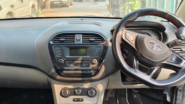 Second-hand 2022 Tata Tiago XM CNG BSVI for sale in Gwalior-7