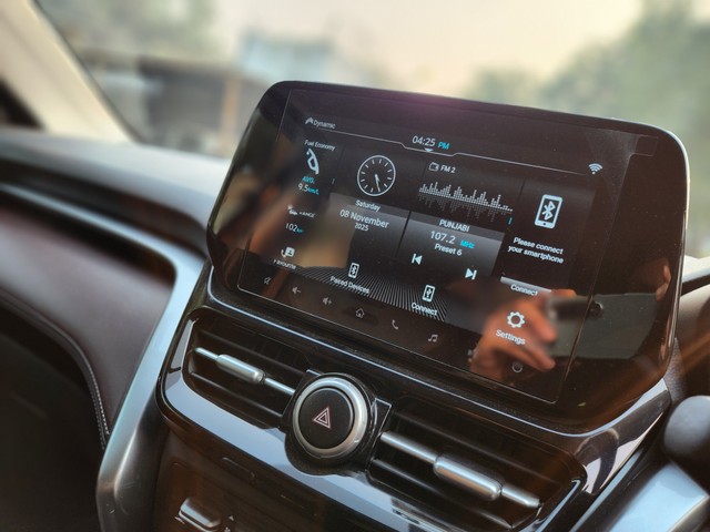 Second-hand 2022 Maruti Grand Vitara Zeta AT BSVI for sale in New Delhi-17