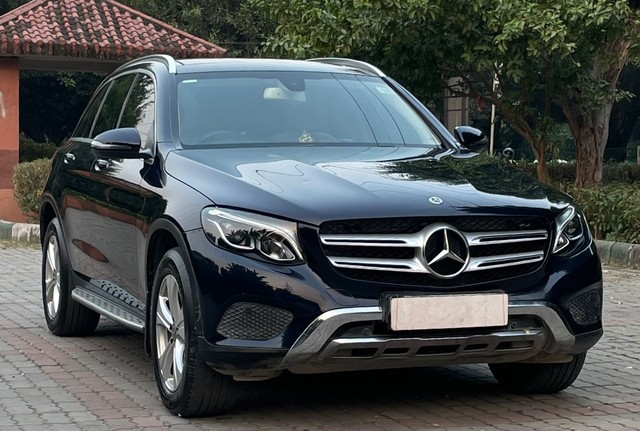 Second-hand 2018 Mercedes-Benz GLC 220d 4MATIC Sport for sale in New Delhi-1