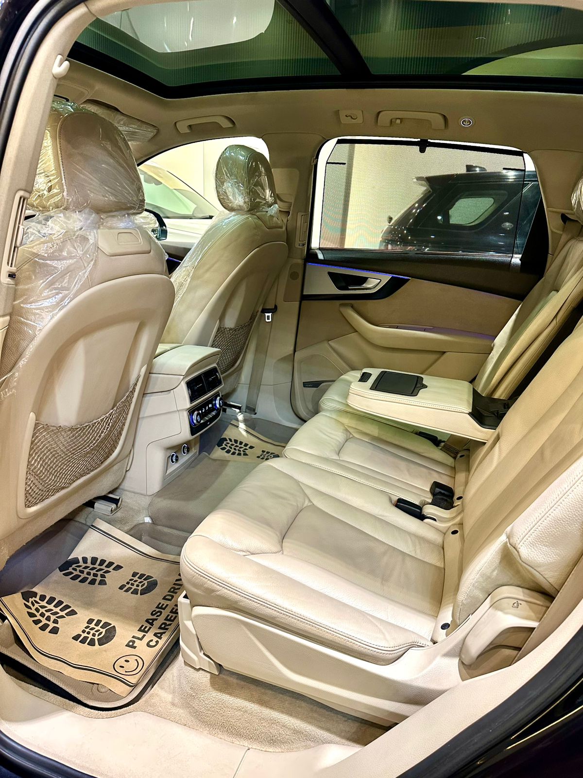 Buy Used Audi Q7 40 TFSI Quattro Technology of 2018 model @ 33,50,000 ...