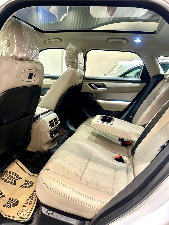 Second-hand 2022 Land Rover Range Rover Velar R-Dynamic S Diesel for sale in New Delhi-8