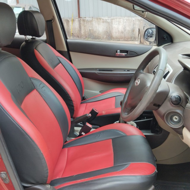 Second-hand 2011 Hyundai i20 1.2 Magna for sale in Mira Road-12