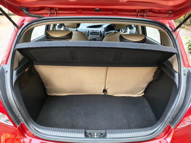 Hyundai i20 Sportz 1.2 Second-hand 2014 Hyundai i20 Sportz 1.2 for sale in Bangalore-7