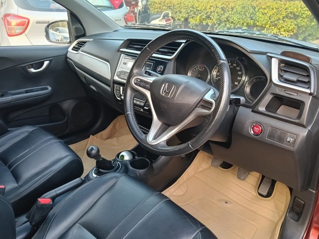 Second-hand 2016 Honda BR-V i-VTEC VX MT for sale in New Delhi-15