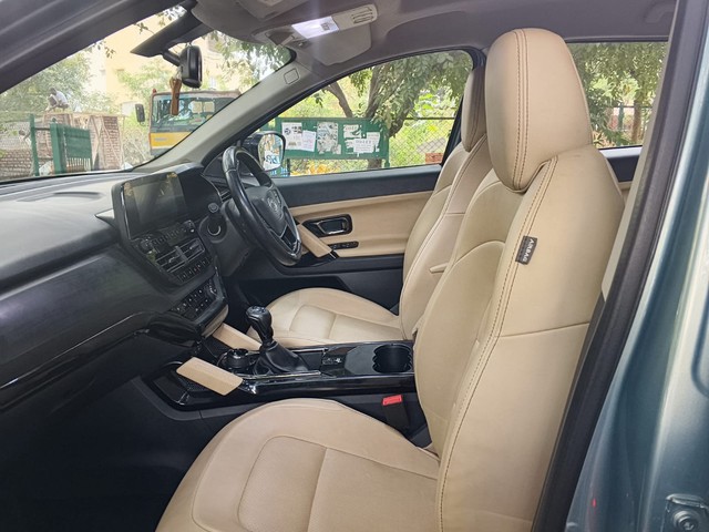 Second-hand 2022 Tata Safari XZ Plus BSVI for sale in Bangalore-3