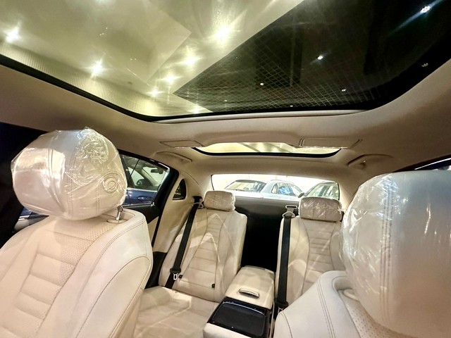 Second-hand 2018 Mercedes-Benz E-Class Exclusive E 220 d BSIV for sale in New Delhi-3