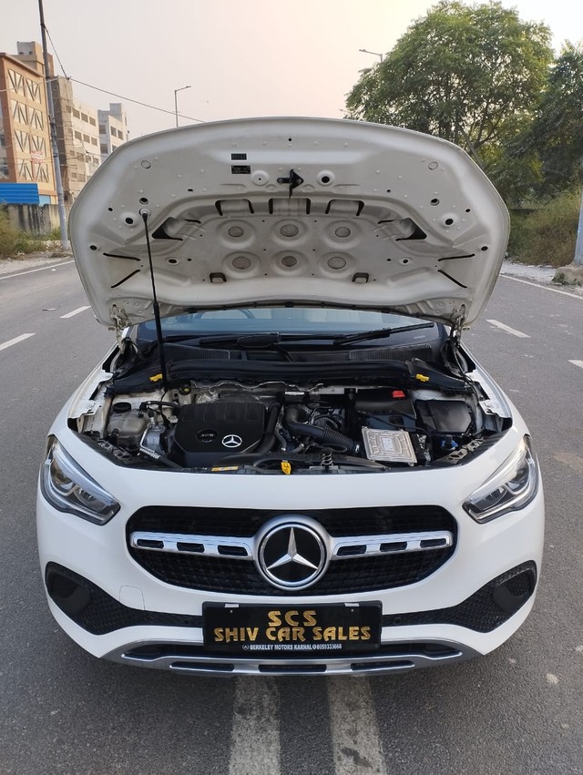Second-hand 2023 Mercedes-Benz GLA 200 BSVI for sale in New Delhi-16