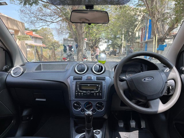 Second-hand 2014 Ford Figo Diesel EXI for sale in Bangalore-5