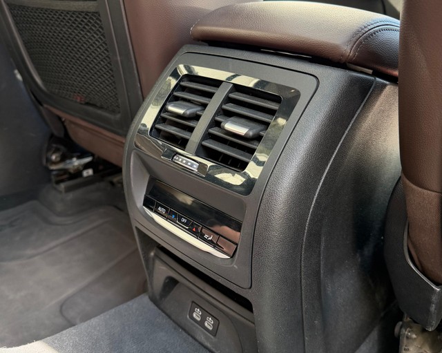 BMW X3 xDrive 30i Luxury Line Second-hand 2020 BMW X3 xDrive 30i Luxury Line for sale in Hyderabad-14