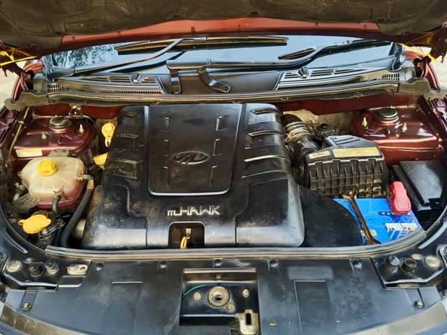 Mahindra XUV500 W7 BSIV Second-hand 2019 Mahindra XUV500 W7 BSIV for sale in New Delhi-4